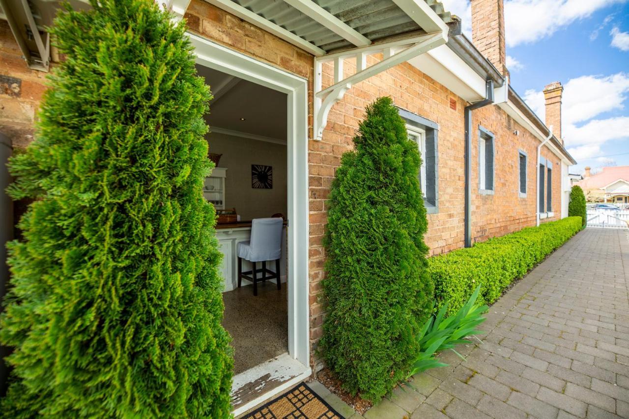 The Edward Townhouse 155 - Steps To Town Vila Orange Exterior foto